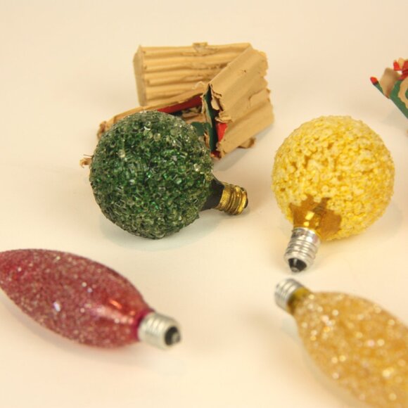 Vintage Ice Christmas Light Bulbs - Picture 2 of 5